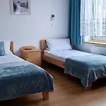 I Ara * Karwia