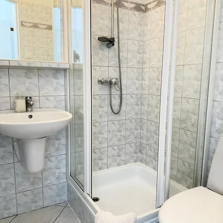 Rum i privatbostad I Ara Karwia